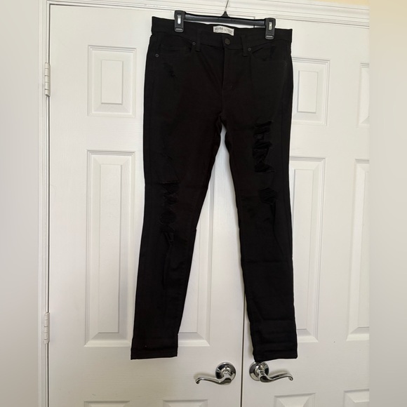 Used black skinny ripped jeans. Mudd. Size 15 - Picture 1 of 5